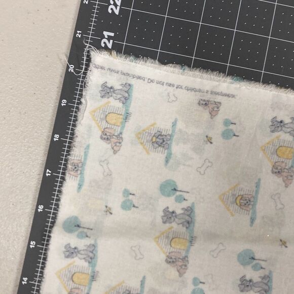 Joann's Fabric Scamps Pattern 100% Cotton 29x40 inches (K13) - Picture 2 of 5